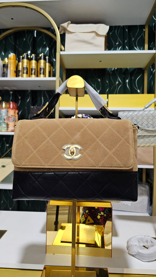 Chanel ladies bag